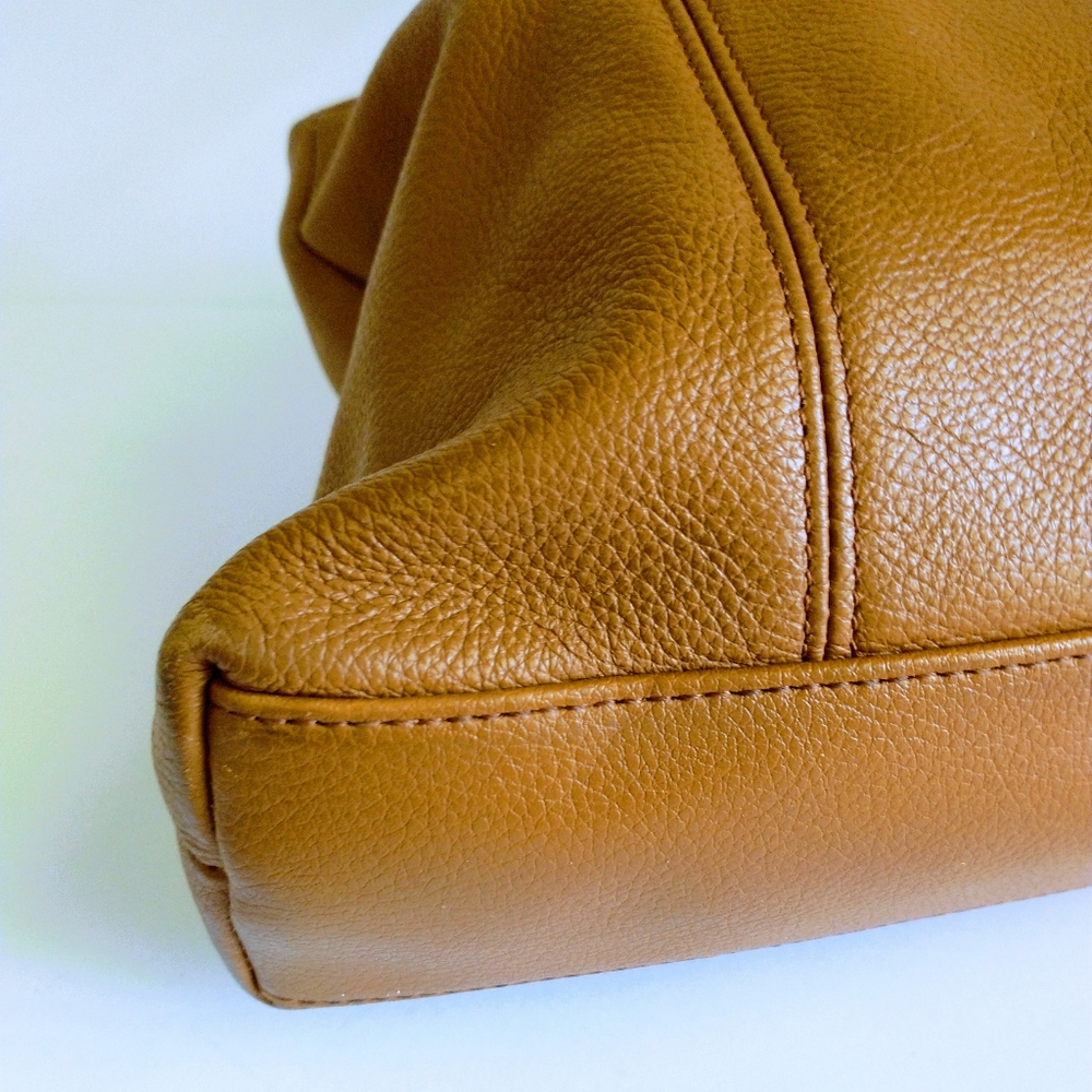 AURIELLE Leather Shoulder Bag - Picture 6 of 12